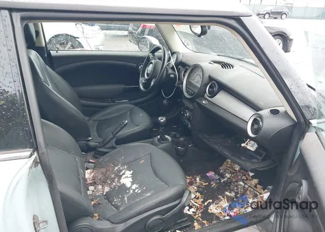 2013 Mini Hardtop Cooper from USA, damaged, VIN WMWSU3C53DT371712